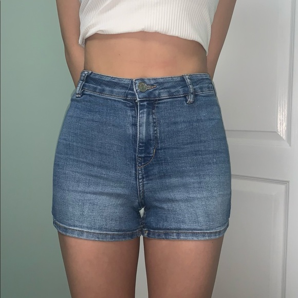 High Waisted Denim Shorts - Picture 3 of 7